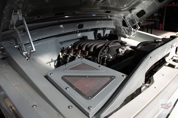 Detailed view of the 7.3-liter Godzilla V8 engine installed in the F-250 engine bay