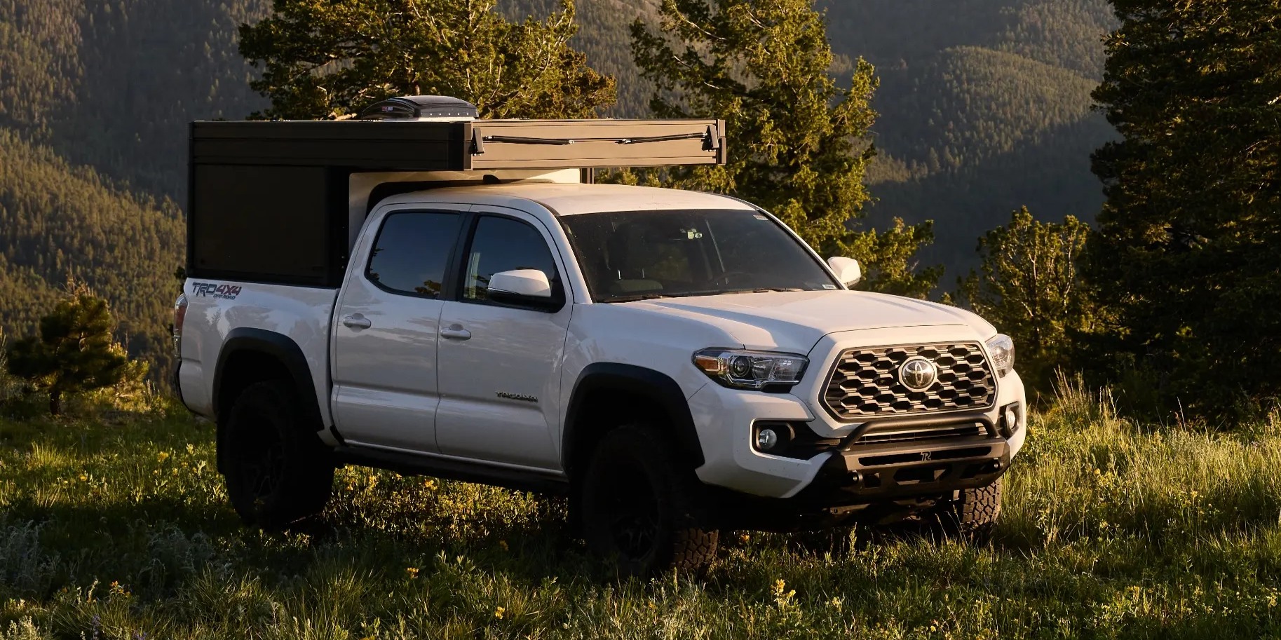 Tune M1Lite: Is This 322-lb Pop-Up the Ultimate Minimalist Truck Camper?