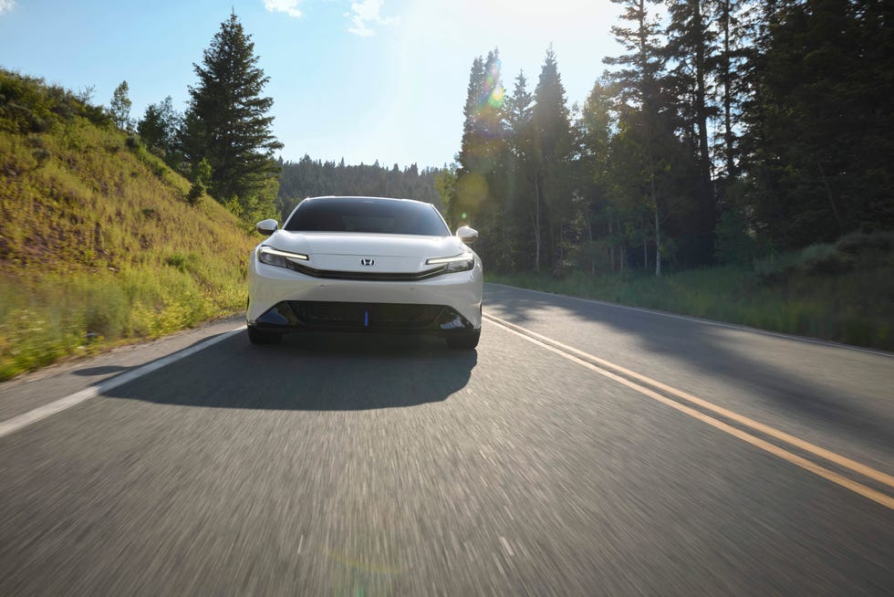 Close-up of the 19-inch wheels and 13.8-inch Brembo brake calipers on the 2026 Prelude.