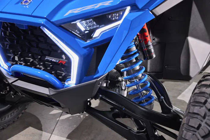 Close-up of the DYNAMIX DVS active sway bar links and suspension components.